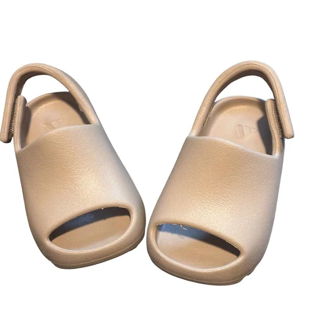 Yeezy infant Beige Slip-On Clogs size 5